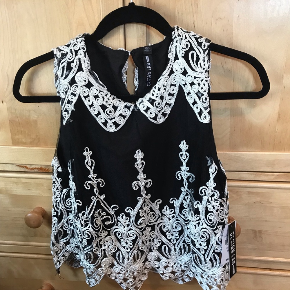 Ribbon Embroidered Crop Top XS - NWT